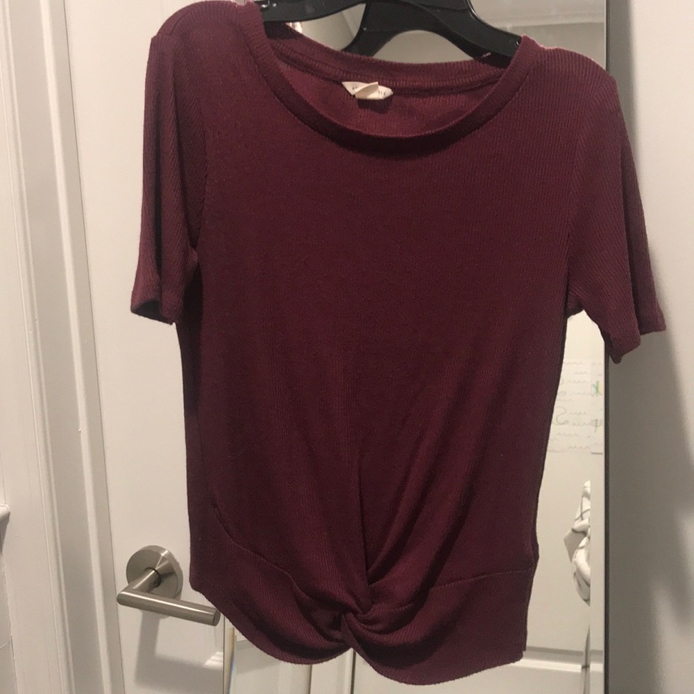 burgundy short sleeve twist tie shirt